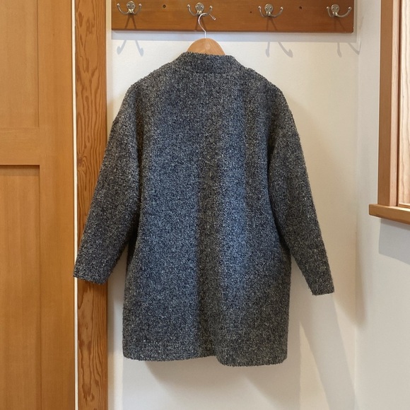 H&M “Car Coat” - Picture 4 of 10